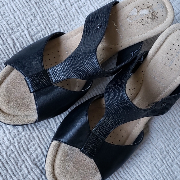 👡Rockport Wedge Leather Sandal Size 8.5 - Picture 2 of 6